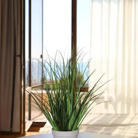 Premier Ar Apartment *